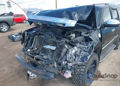 2011 Cadillac Escalade Luxury из США, поврежденный, VIN 1GYS4BEF2BR241105